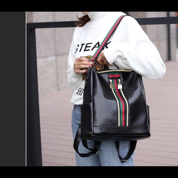 Mini Double Strap Oxford Backpack 🎒 - Picture 9 of 12